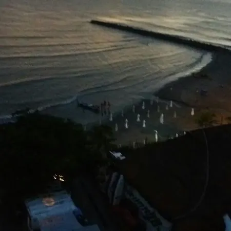 Apartamento Frente Al Mar Clamari *